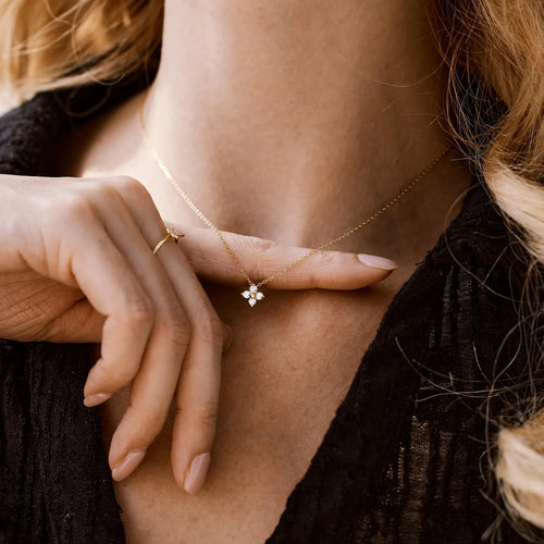 Floral Pendant Necklace